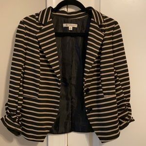 Versona blazer size XS